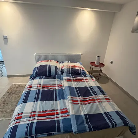 Apartamento Brand New Modern & Stylish