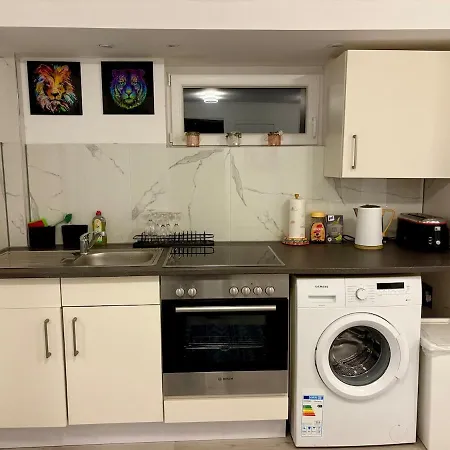 Apartamento Brand New Modern & Stylish Hanóver